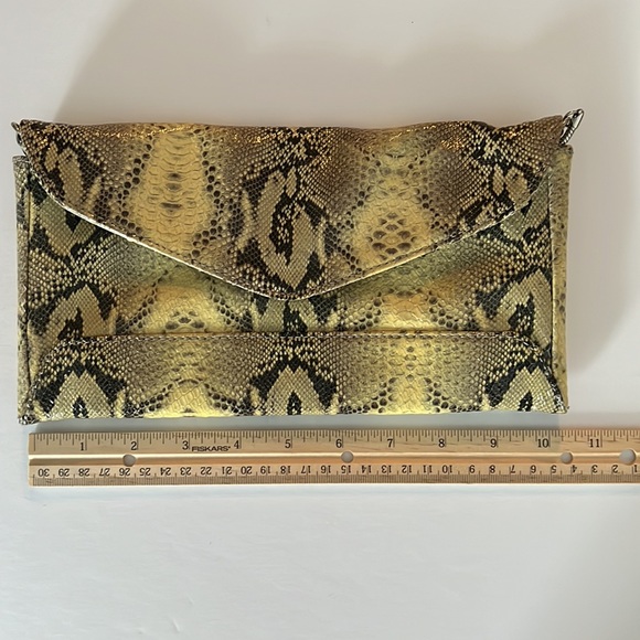 Ann Taylor Snakeskin Clutch - Picture 5 of 11